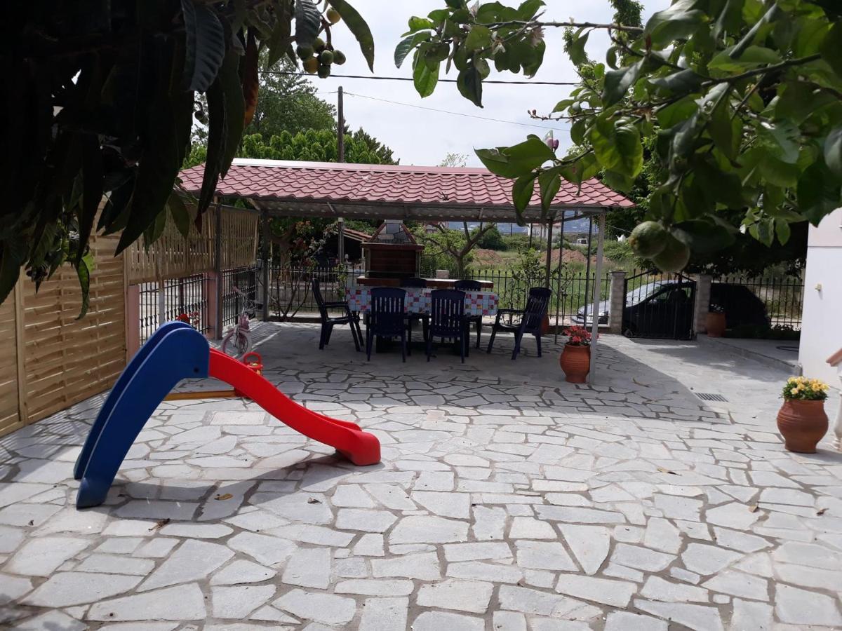 Appartement Kaiafas Luxury Philoxenia à Néa Péramos Extérieur photo