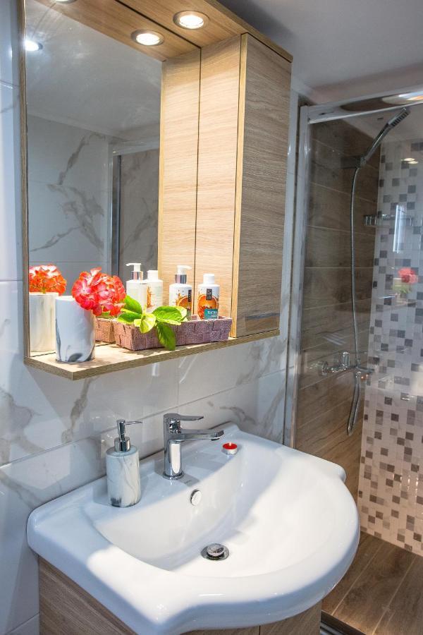 Appartement Kaiafas Luxury Philoxenia à Néa Péramos Extérieur photo